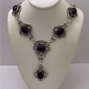 Vintage Elegant Silver Plated and Purple Amethyst Cabochon Lariat Necklace